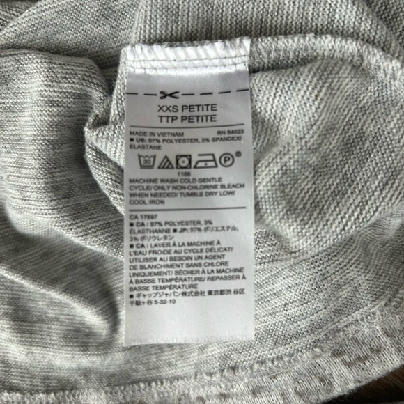 Banana Republic Leopard Print Sweater - Picture 6 of 8